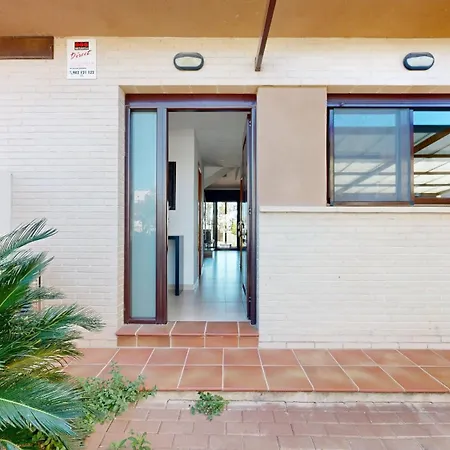 Casa Raquel L'Ampolla