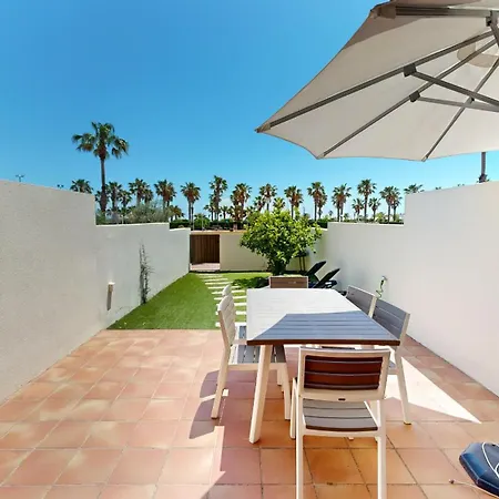 Casa Raquel Feriehus