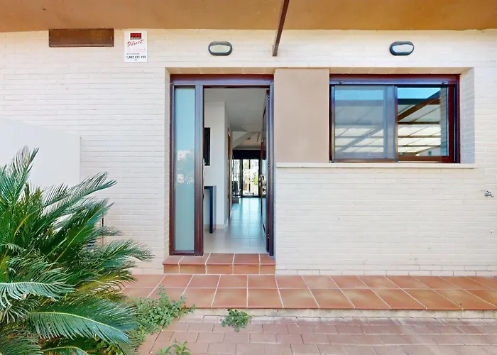 Casa Raquel L'Ampolla