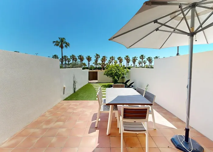 Casa Raquel Feriehus